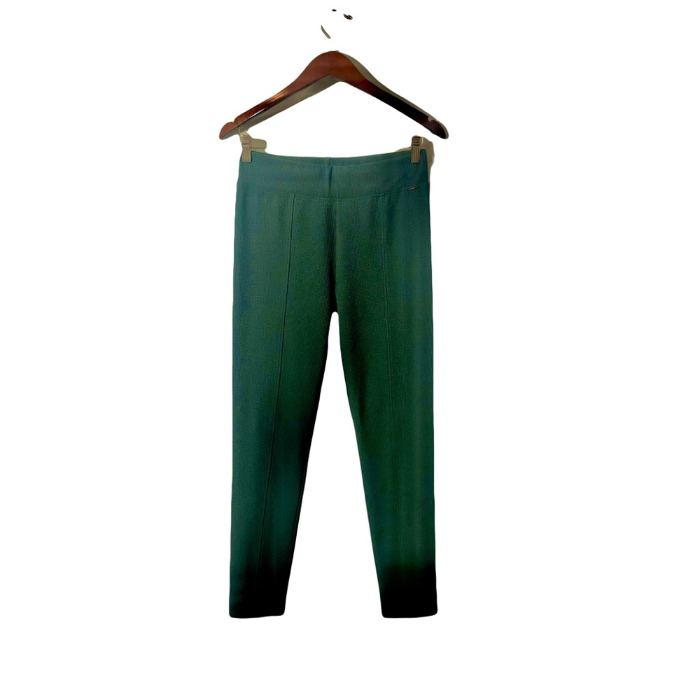 Textured Green Leggings